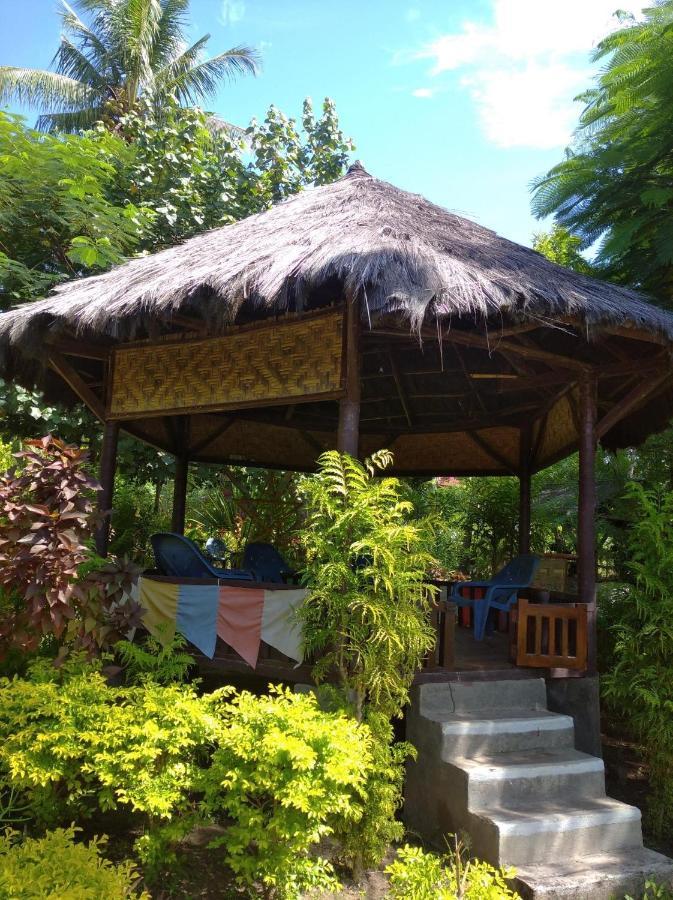Leko Lembo Guesthouse Keli ภายนอก รูปภาพ